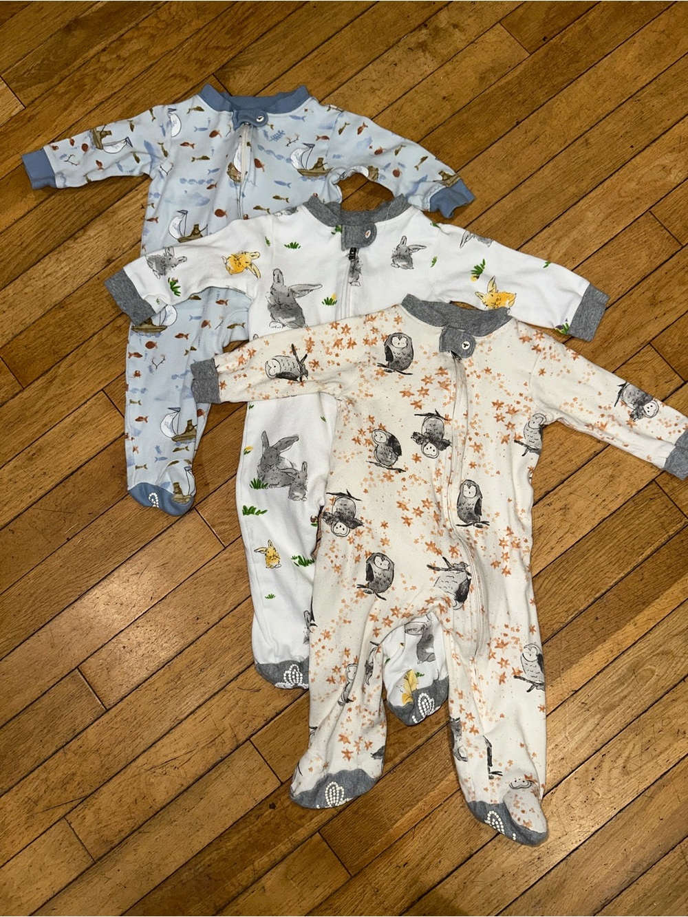 Baby Unisex Burt’s Bees long sleeve onesie zip footie pajama lot bundle
